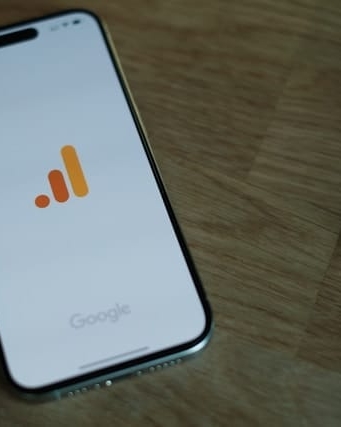 A phone on google analytics